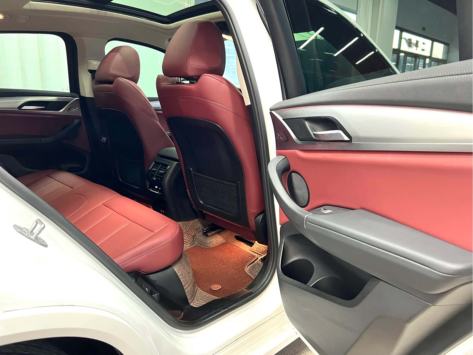 BMW X4, 2023 12