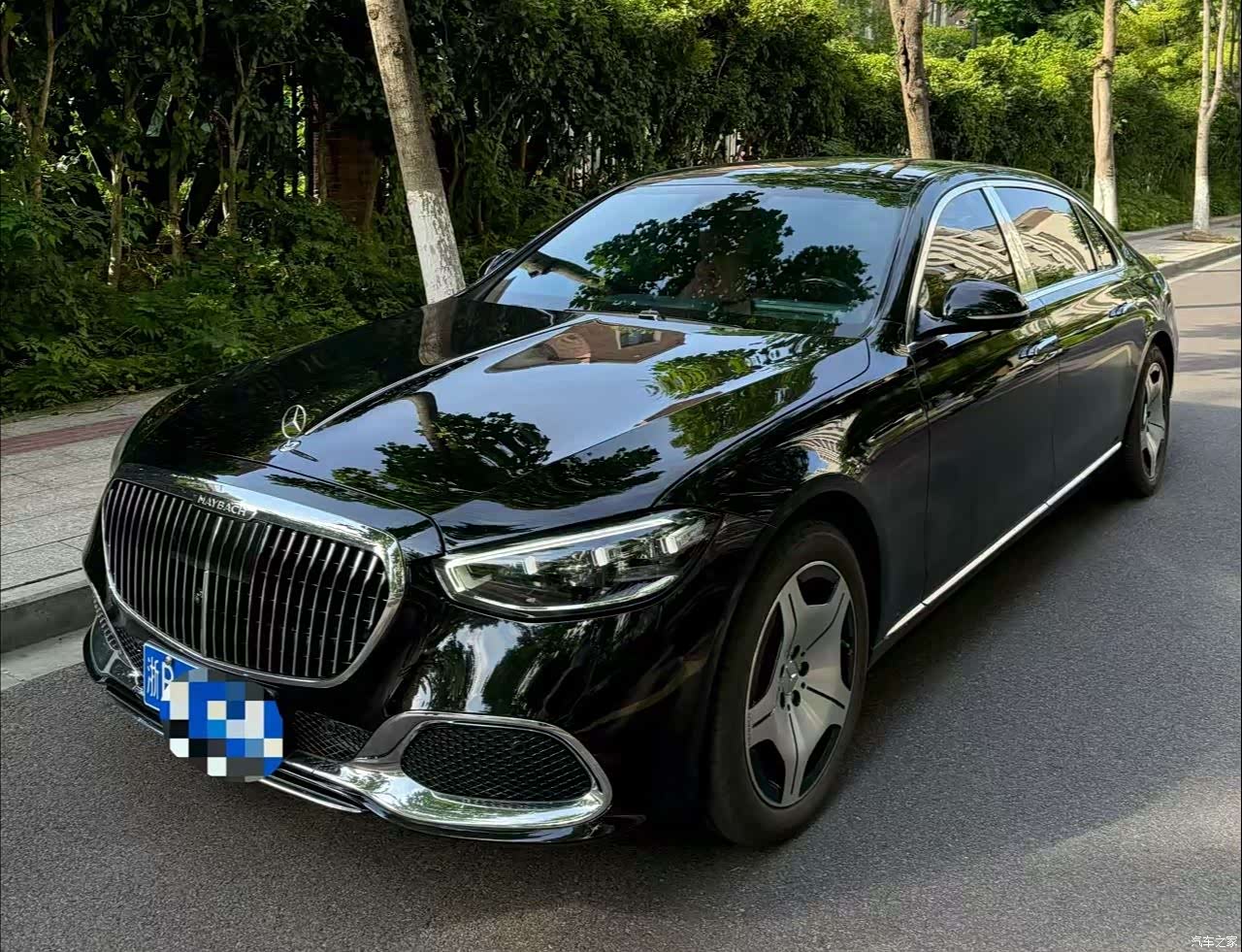 Maybach S-Class, 2024 1
