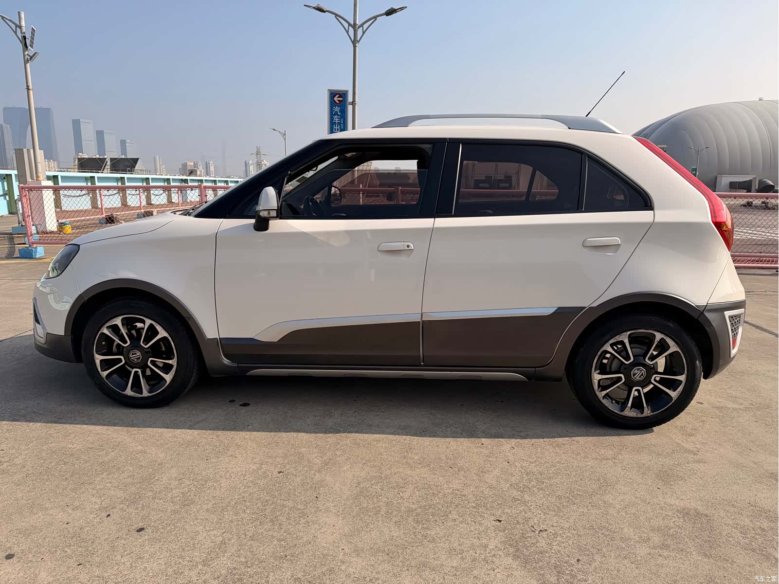 MG 3SW, 2016 7