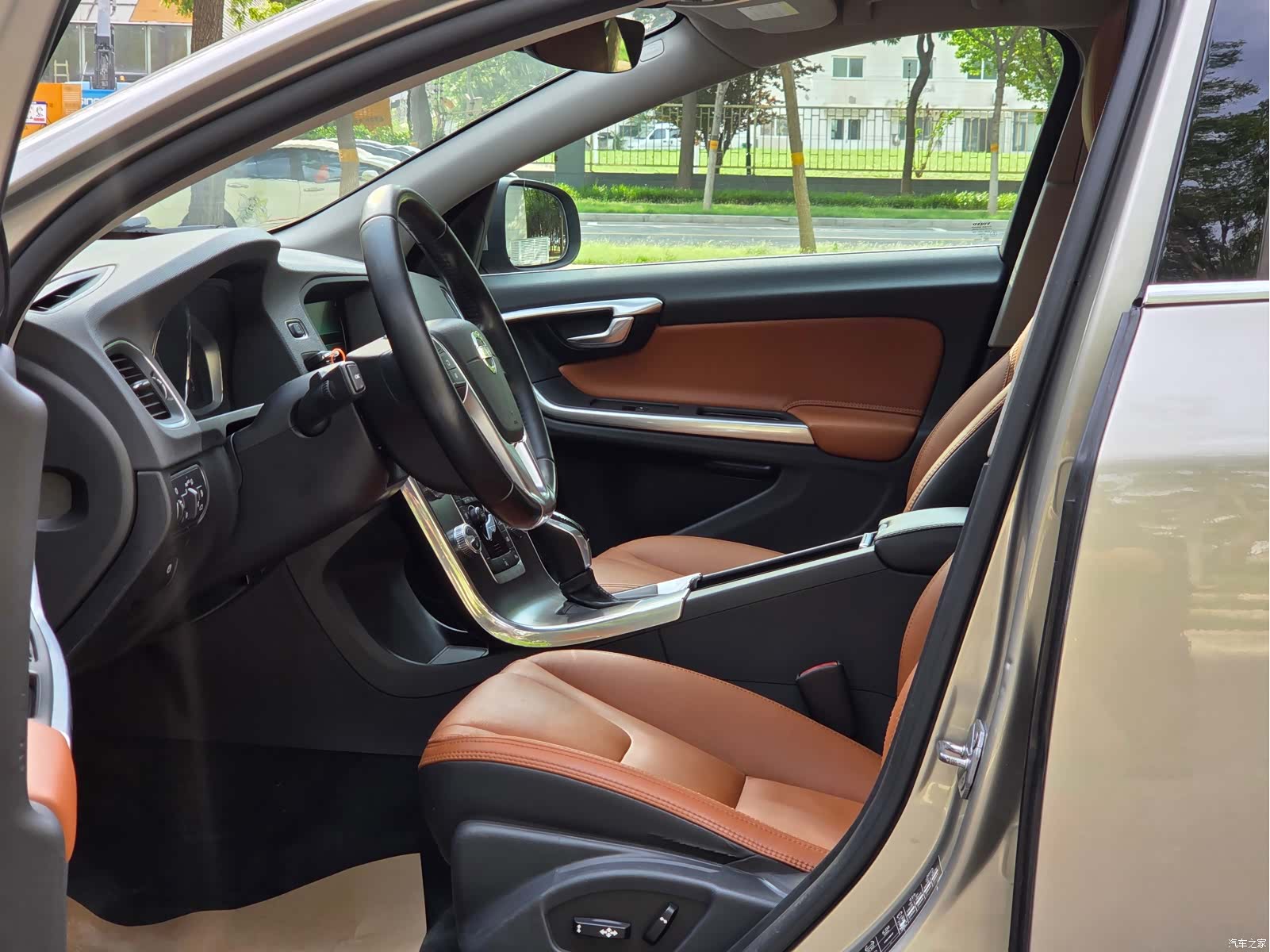 Volvo S60, 2015 18