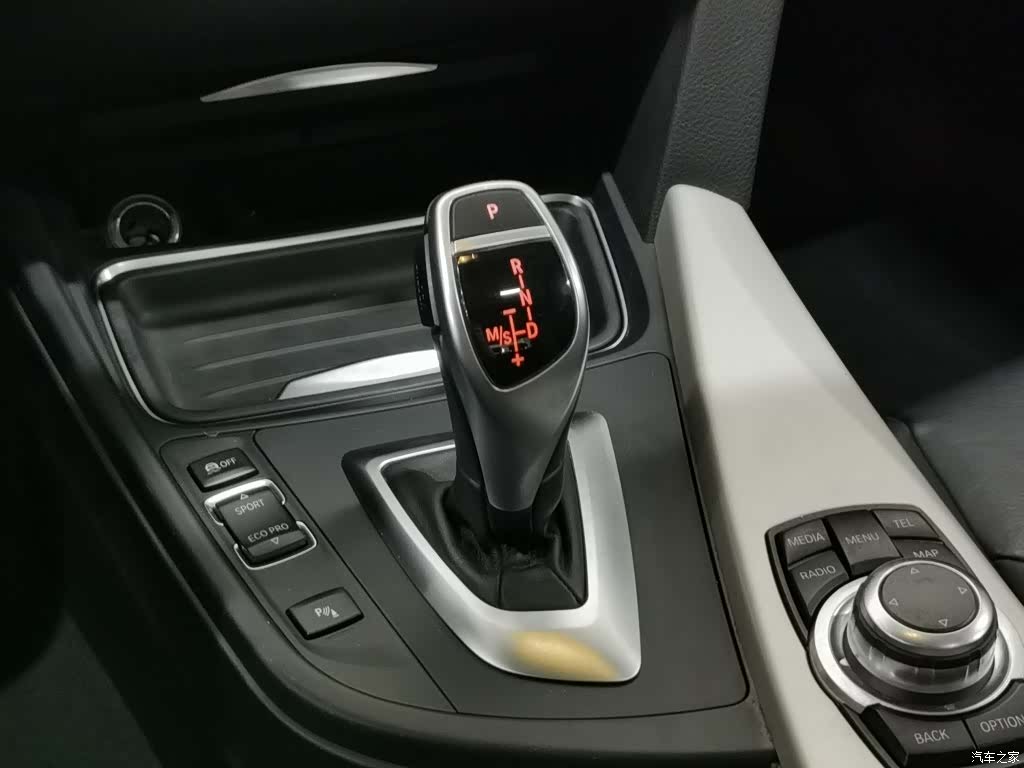 BMW 3 Series, 2015 13