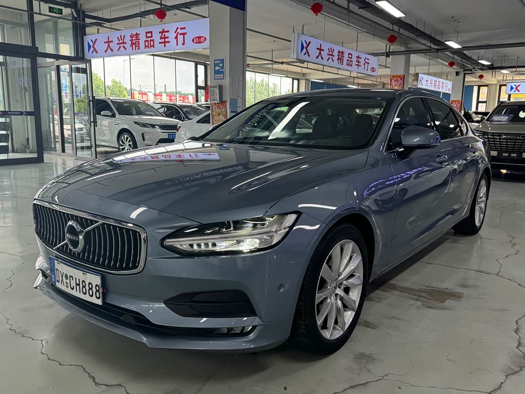 Volvo S90