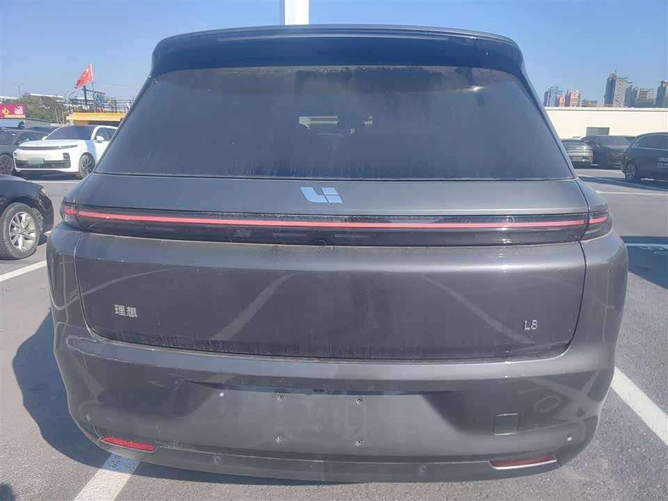 Li Auto Ideal L8