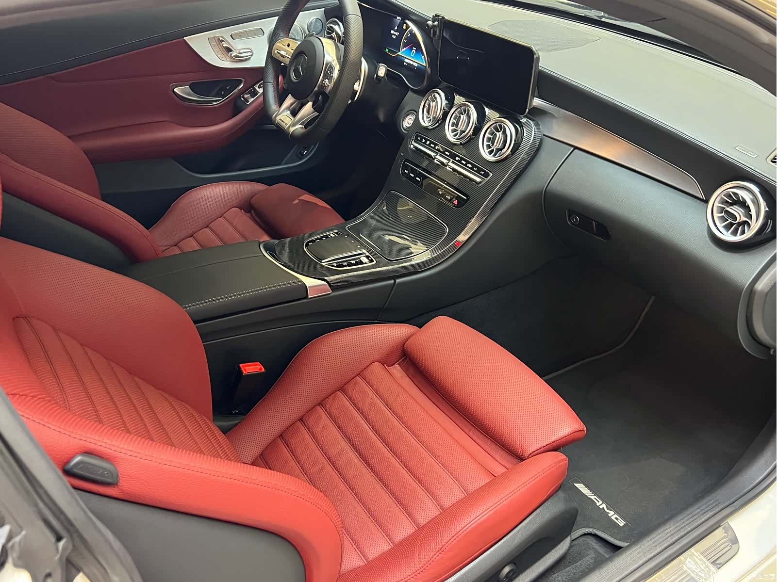Mercedes-Benz C-Class, 2021 3