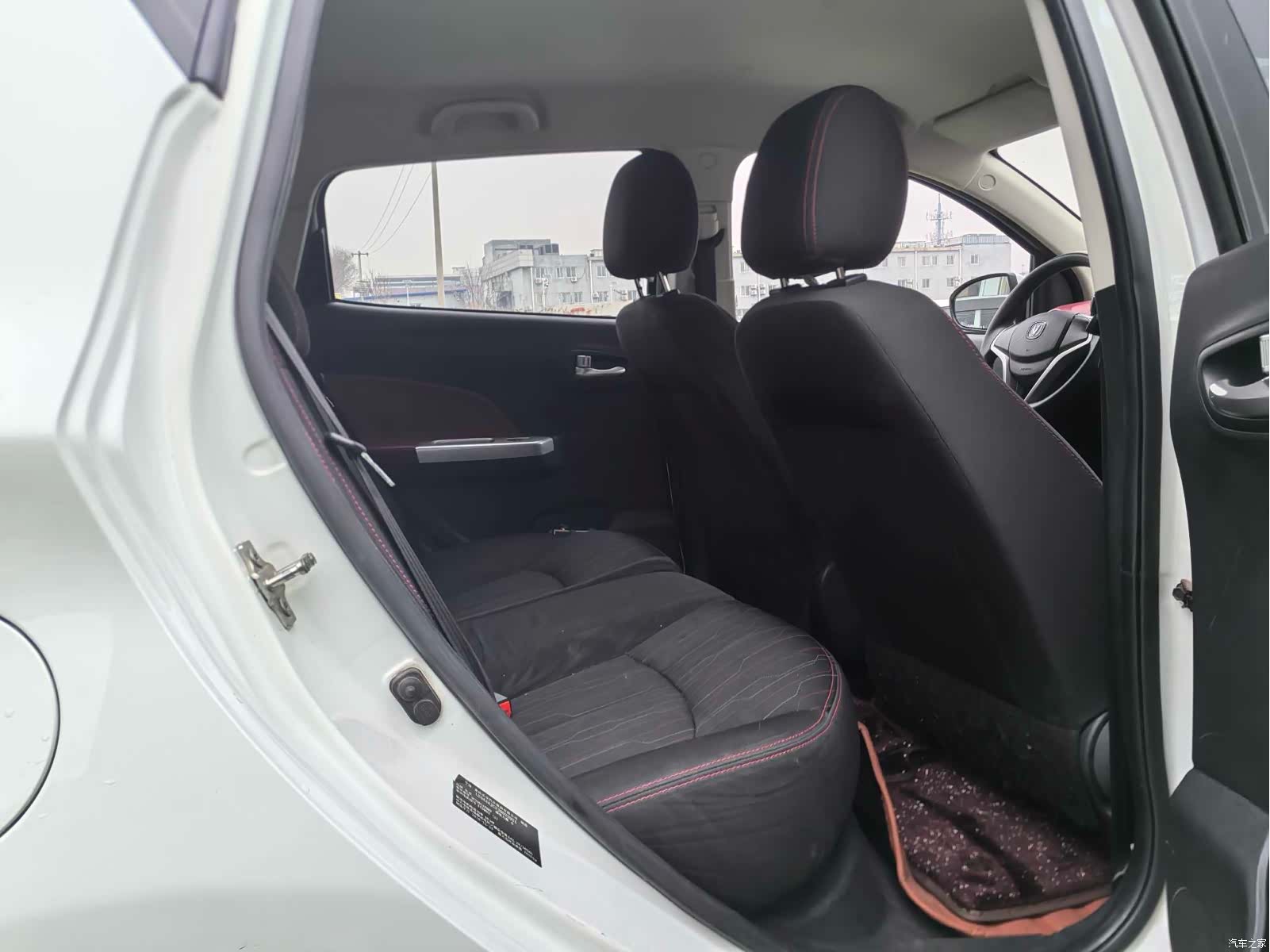 Changan EV360, 2019 13