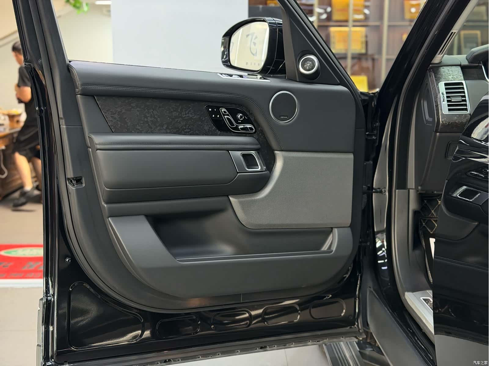 Land Rover Range Rover, 2019 все фото