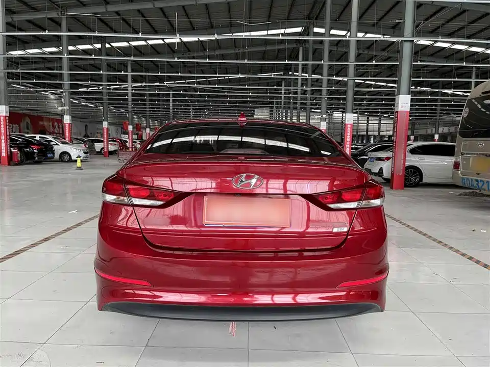 Hyundai Lead