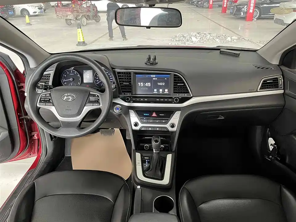 Hyundai Lead