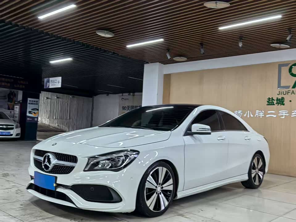 Mercedes-Benz CLA