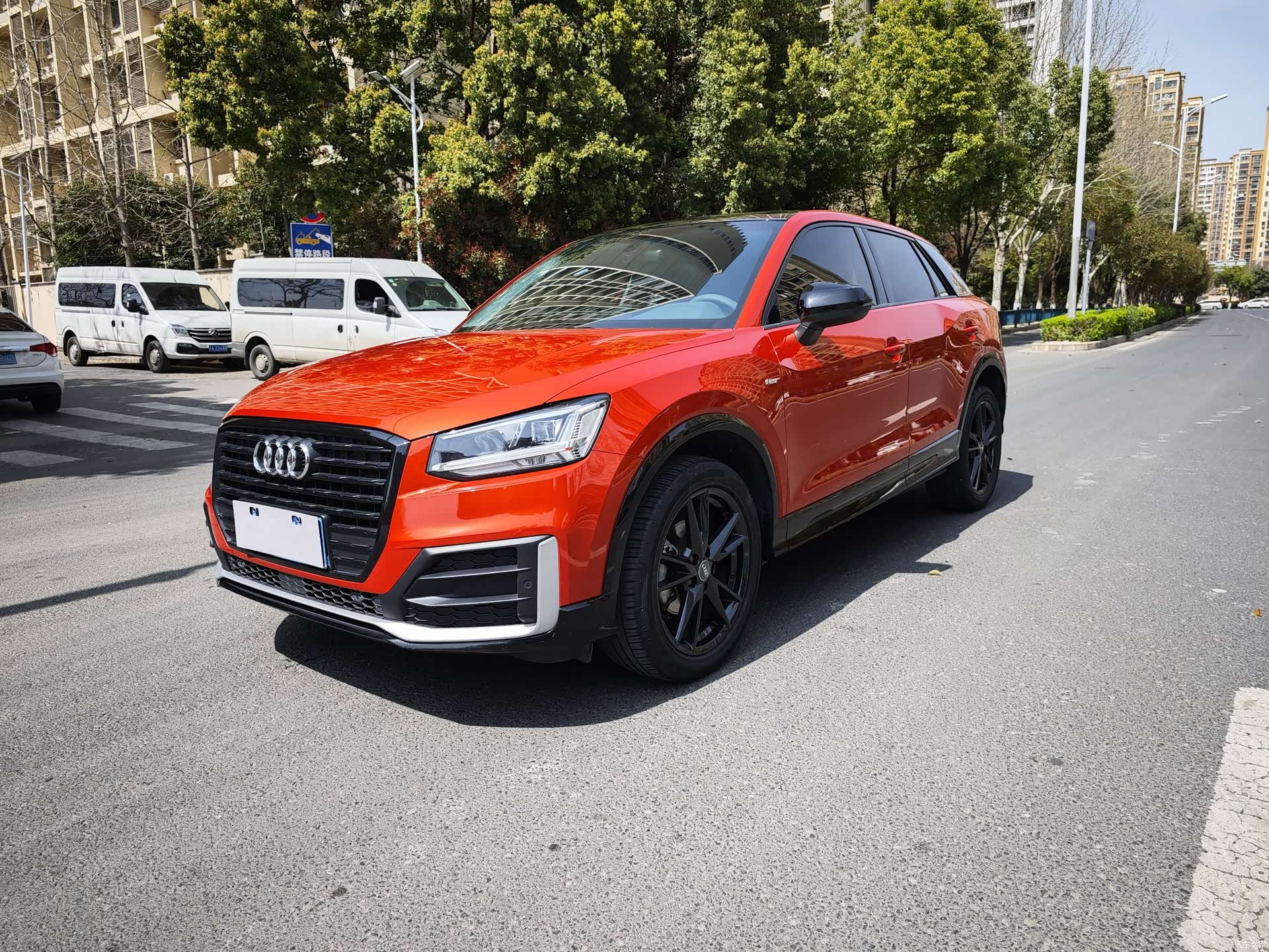 Audi Q2L, 2021 1