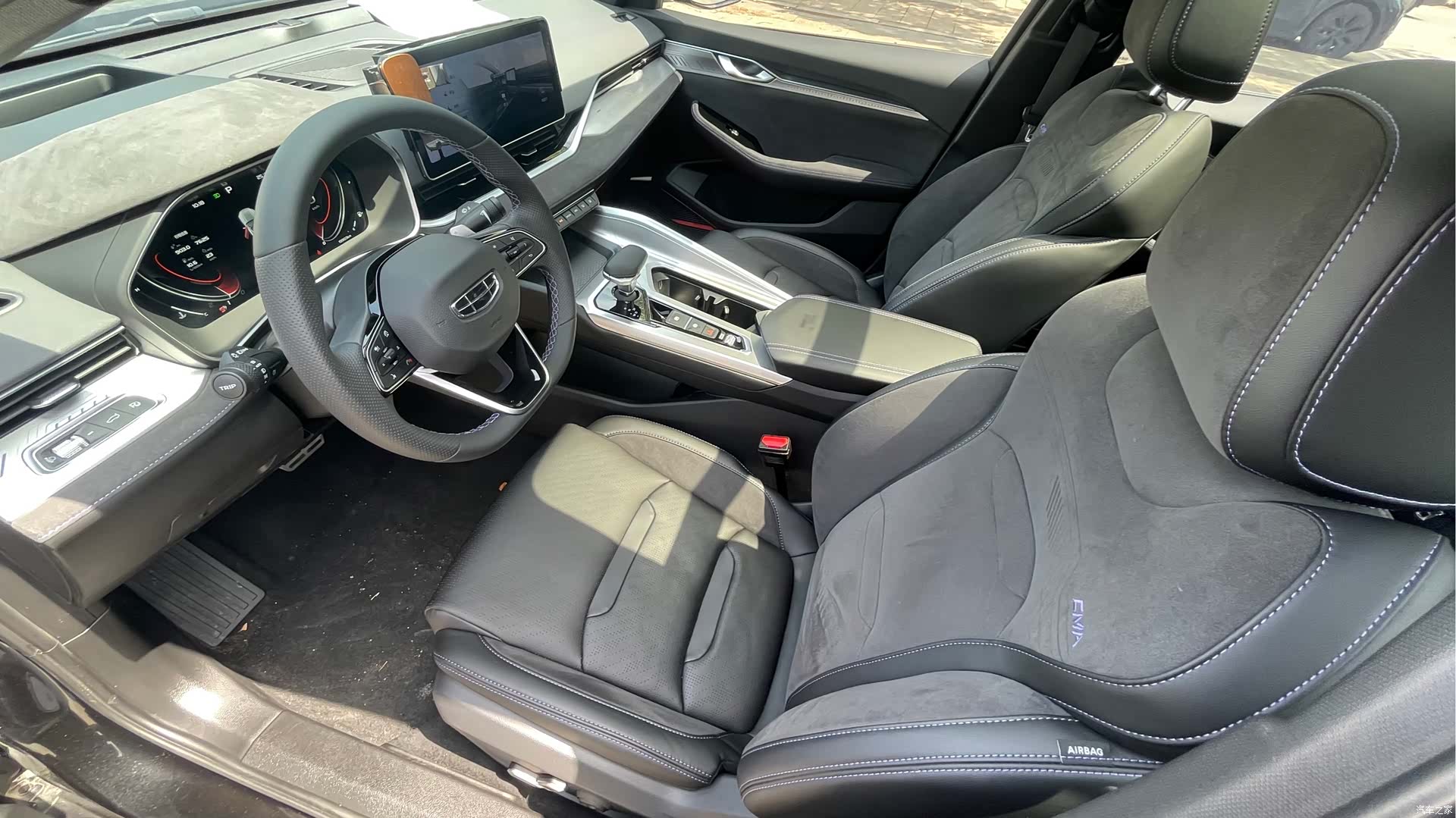 Geely Preface, 2024 8