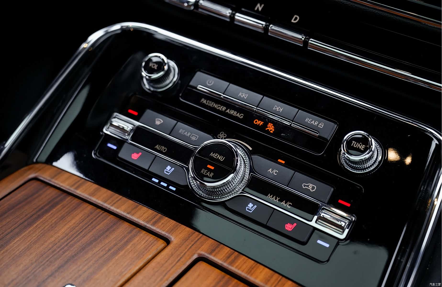 Lincoln Navigator, 2020 21