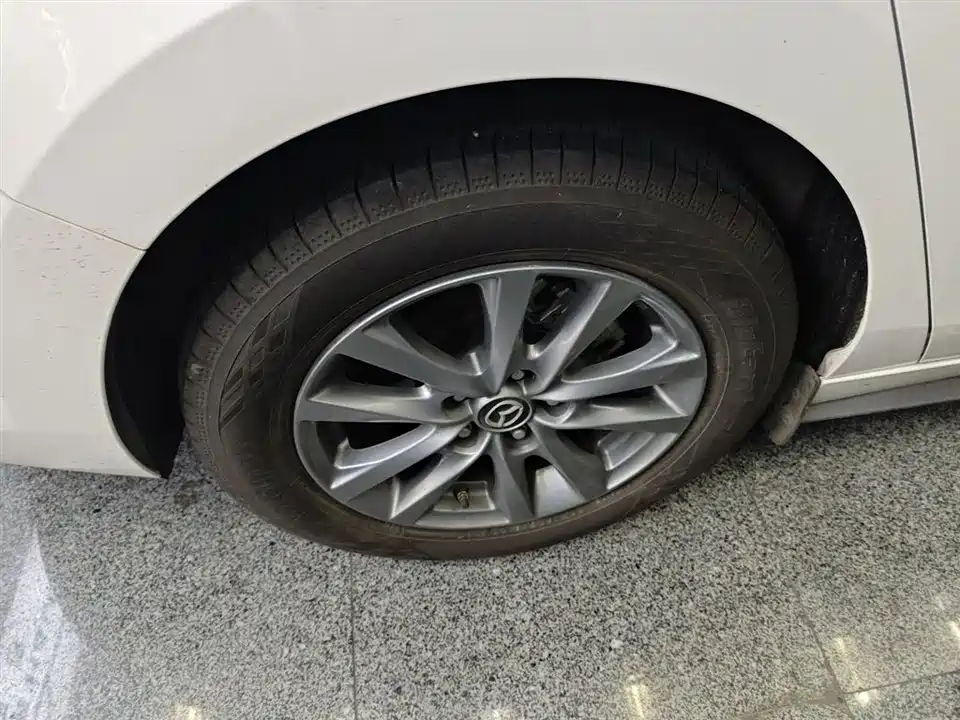Mazda 3 Angkesaila Mazda 3 Angkesaila