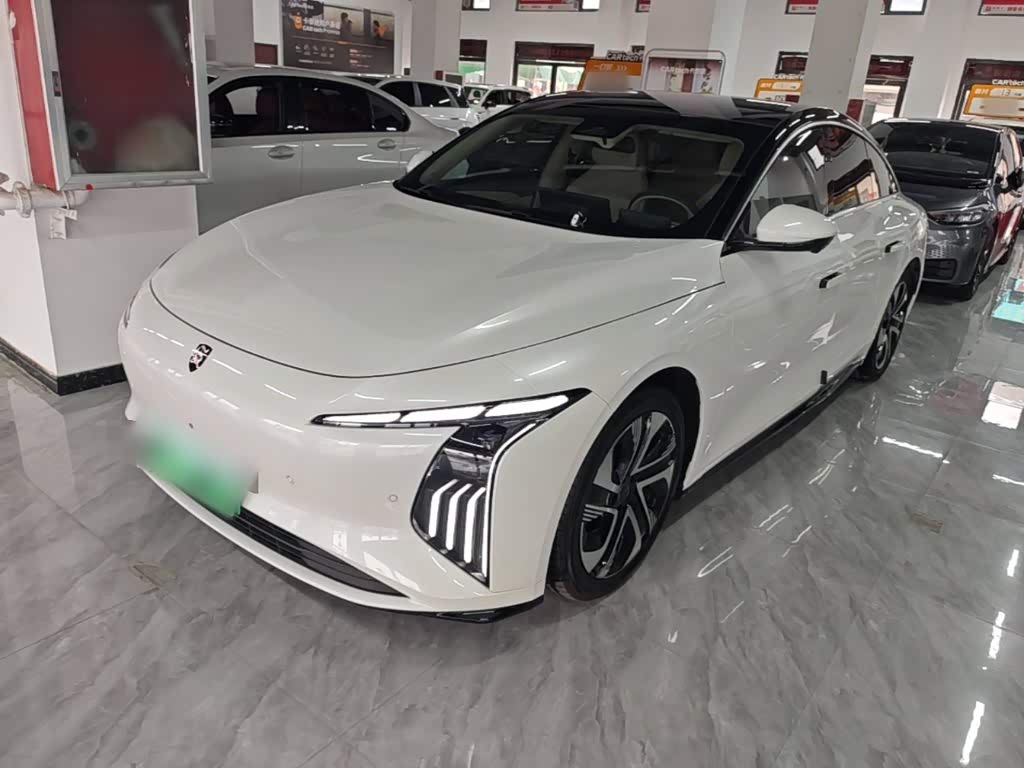 Dongfeng S7