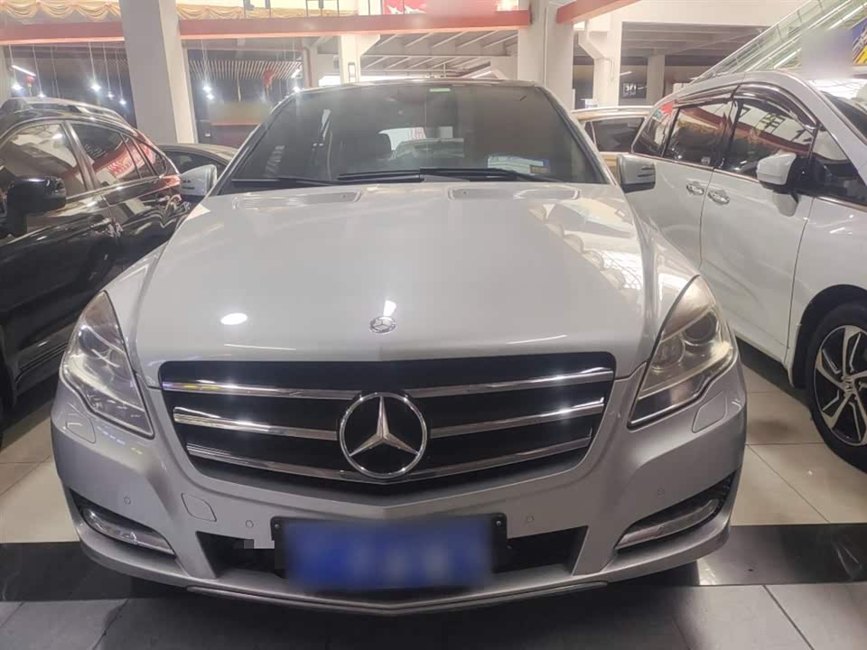 Mercedes-Benz R-class