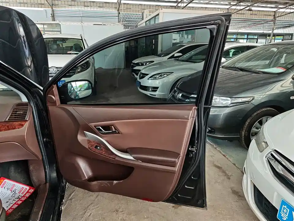 Zotye Z300 Zotye Z300