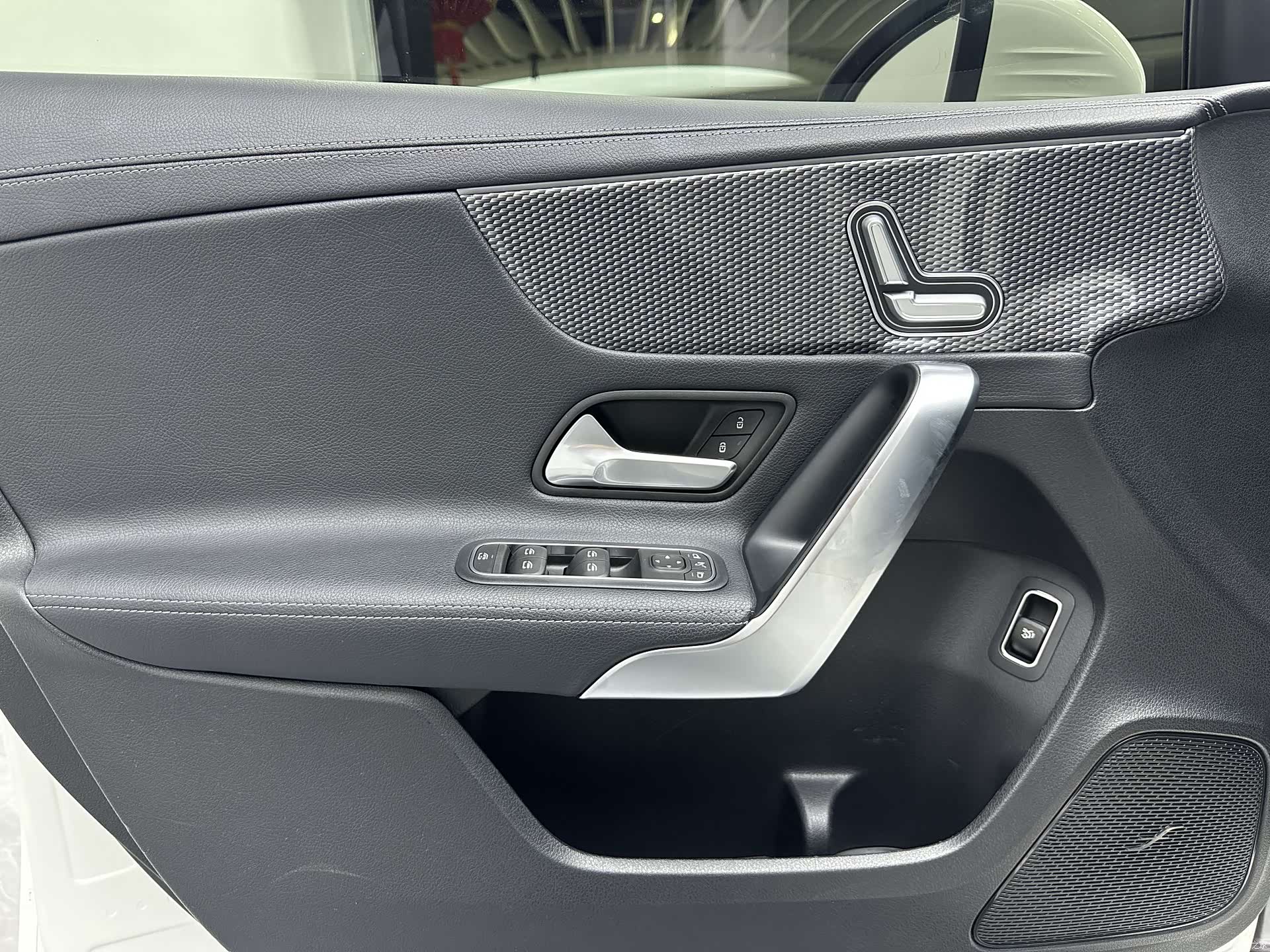 Mercedes-Benz A-Class, 2020 23