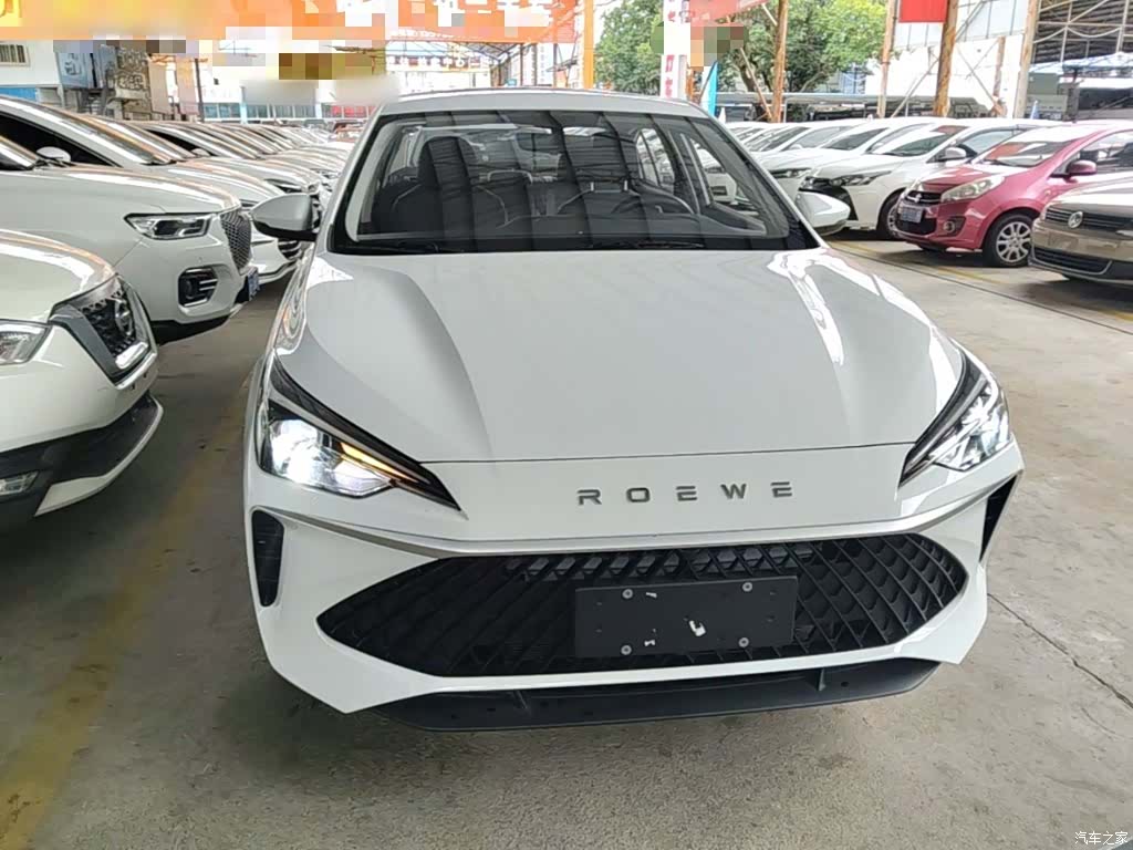 Roewe i5, 2025 3