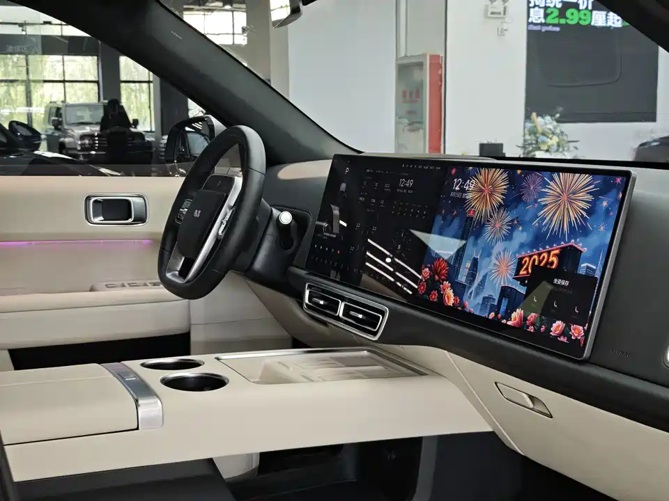 Li Auto Ideal L6
