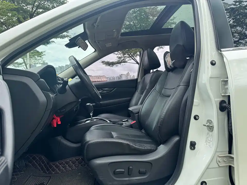 Nissan Qijun Nissan Qijun