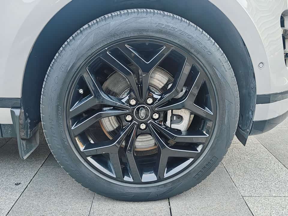 Land Rover Range Rover Aurora