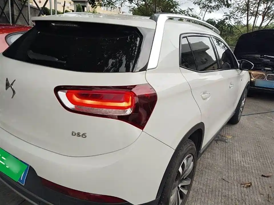 DS 6 DS 6