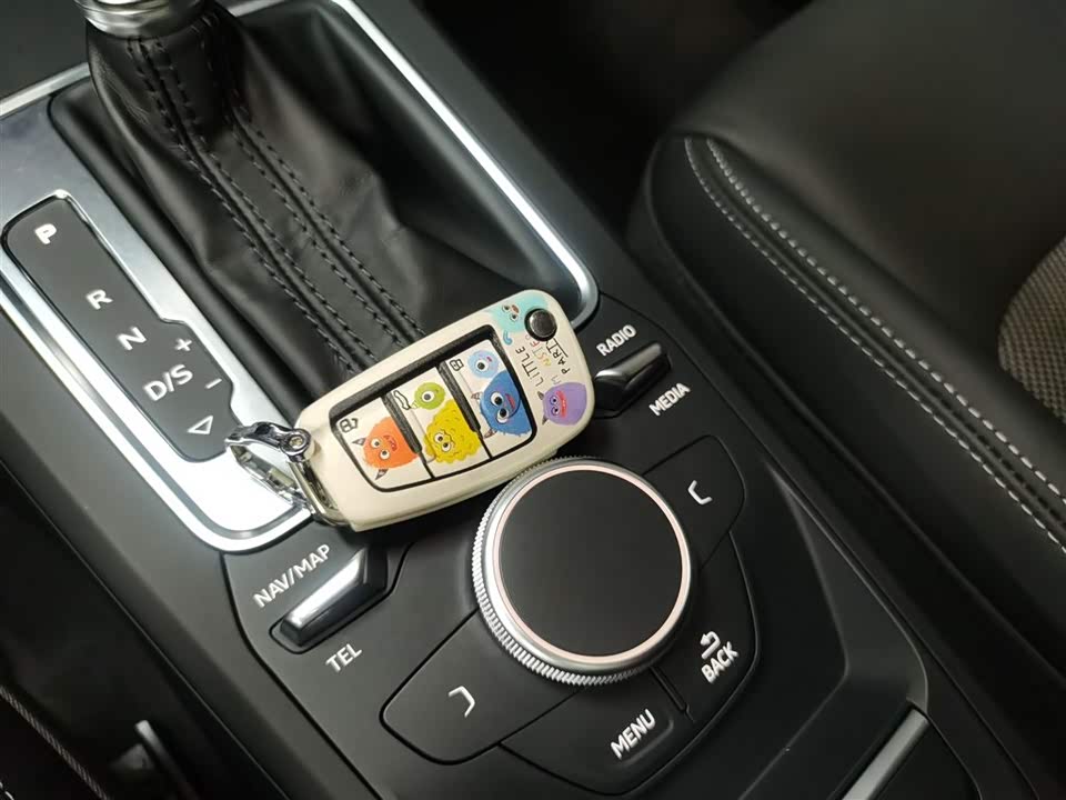 Audi Q2L Audi Q2L