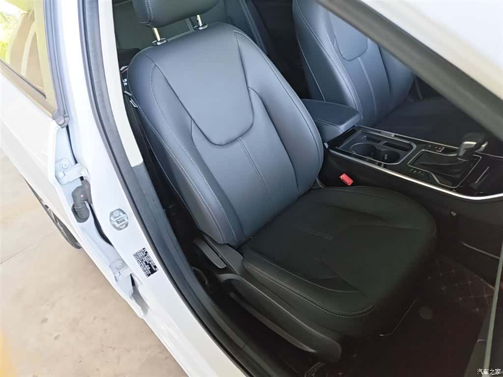 Chery 5, 2023 25