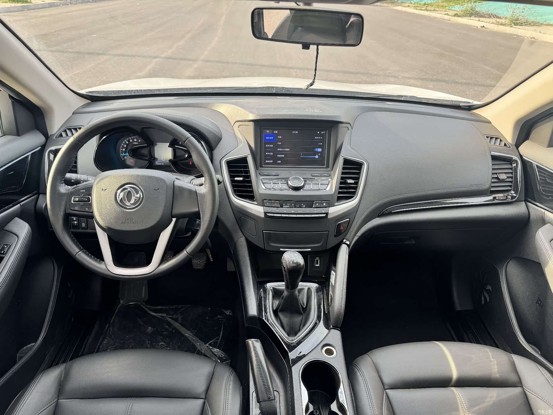 DongFeng AX7, 2021 4
