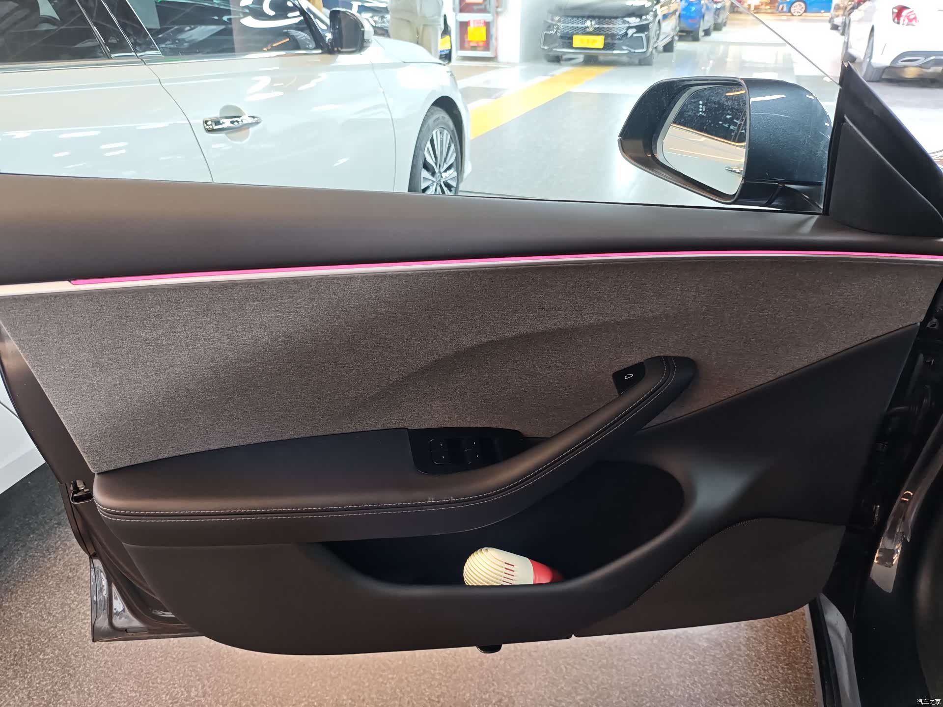 Tesla Model 3, 2023 9
