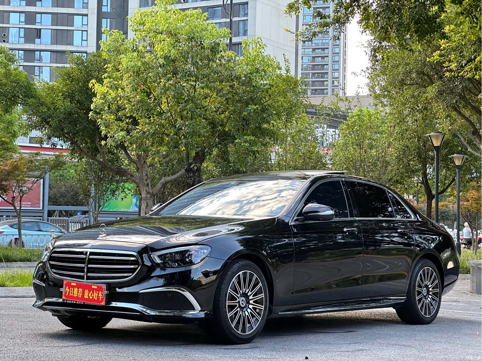 Mercedes-Benz E-Class, 2018 4