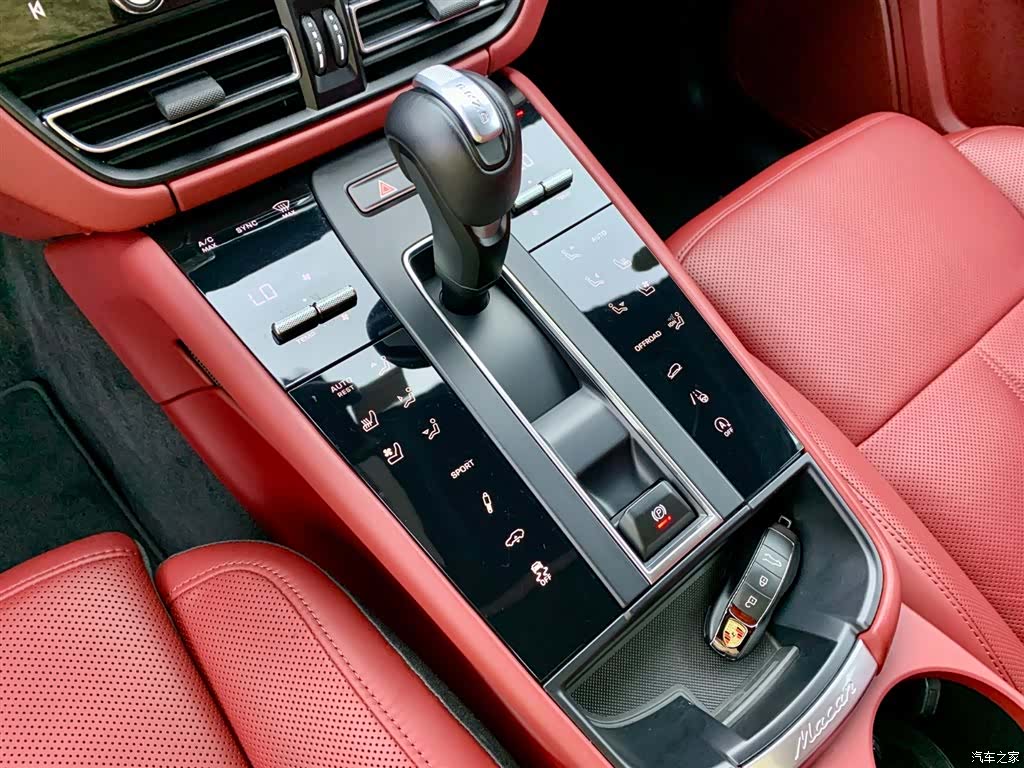 Porsche Macan, 2024 24