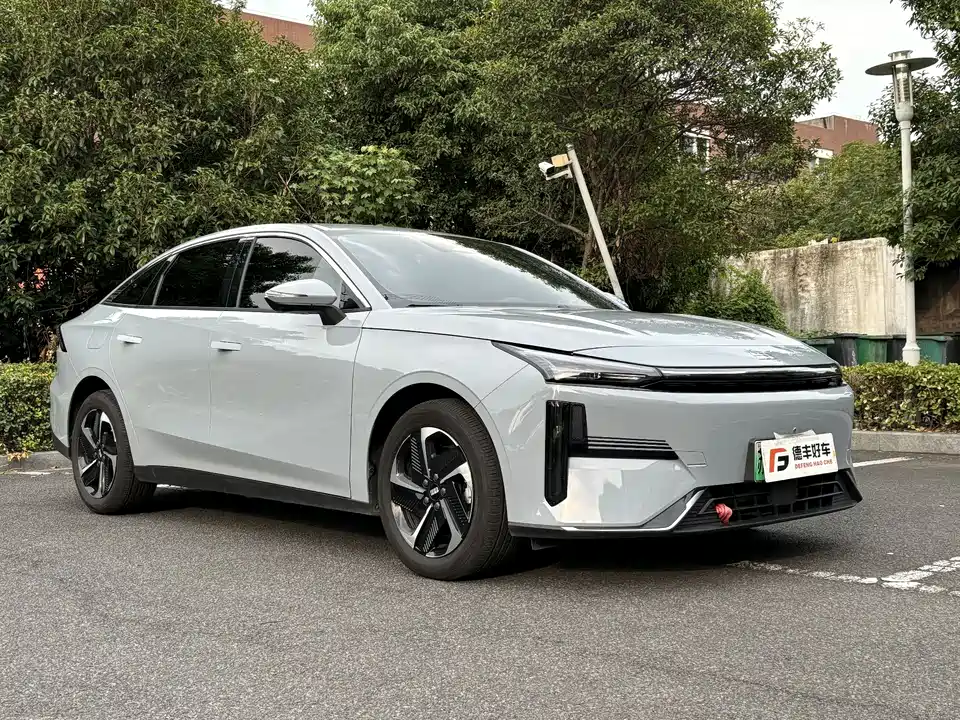 Geely Galaxy Galaxy L6