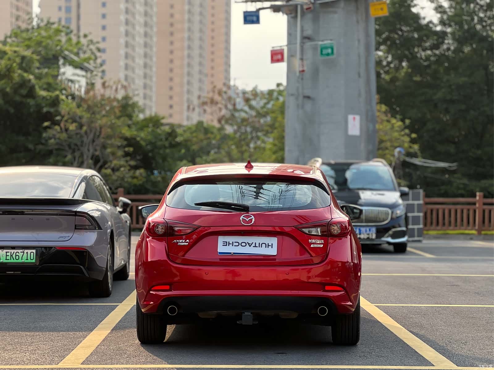 Mazda Mazda3, 2017 12