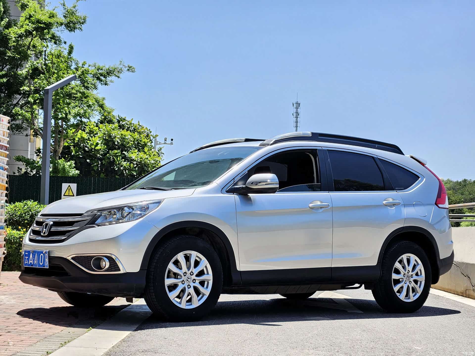 Honda CR-V, 2012 1