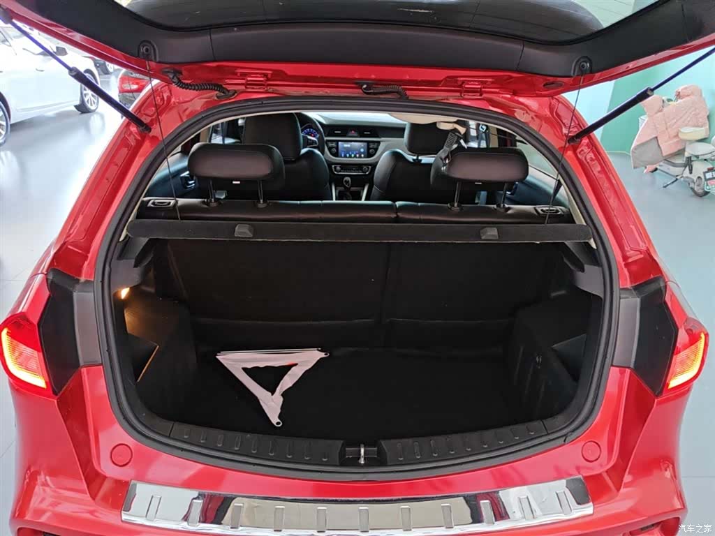 Geely X3, 2019 19