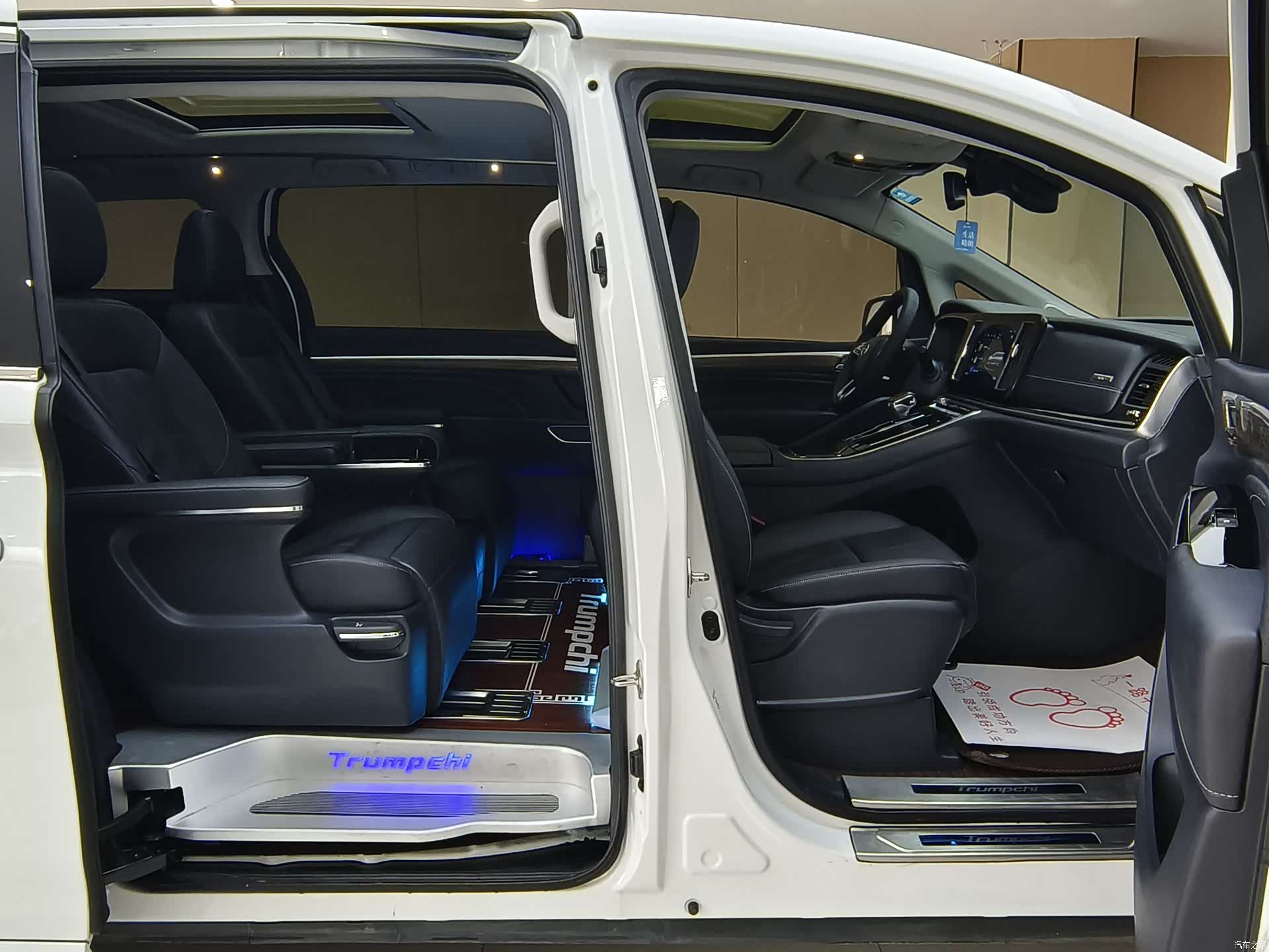 Trumpchi M8, 2022 12