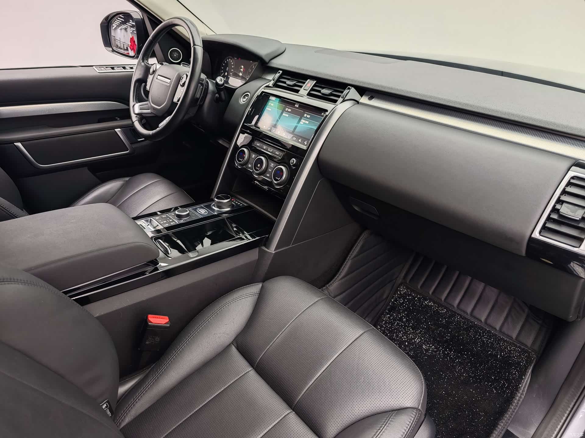 Land Rover Discovery, 2020 13