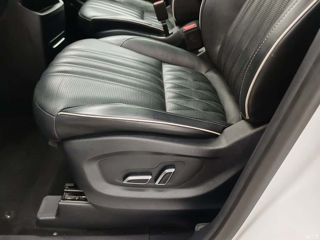 Roewe iMAX8, 2021 20