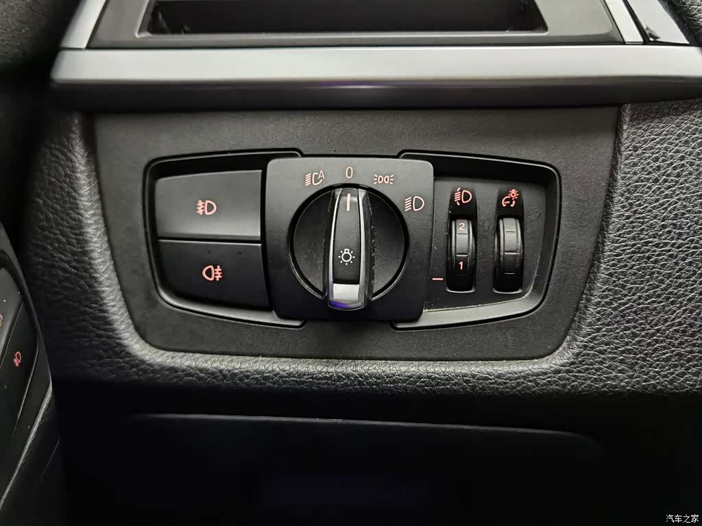 BMW 3 Series, 2018 21