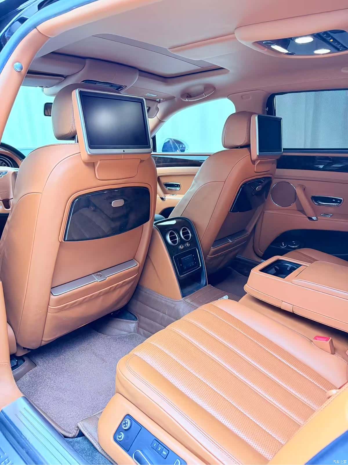 Bentley Flying Spur, 2016 4