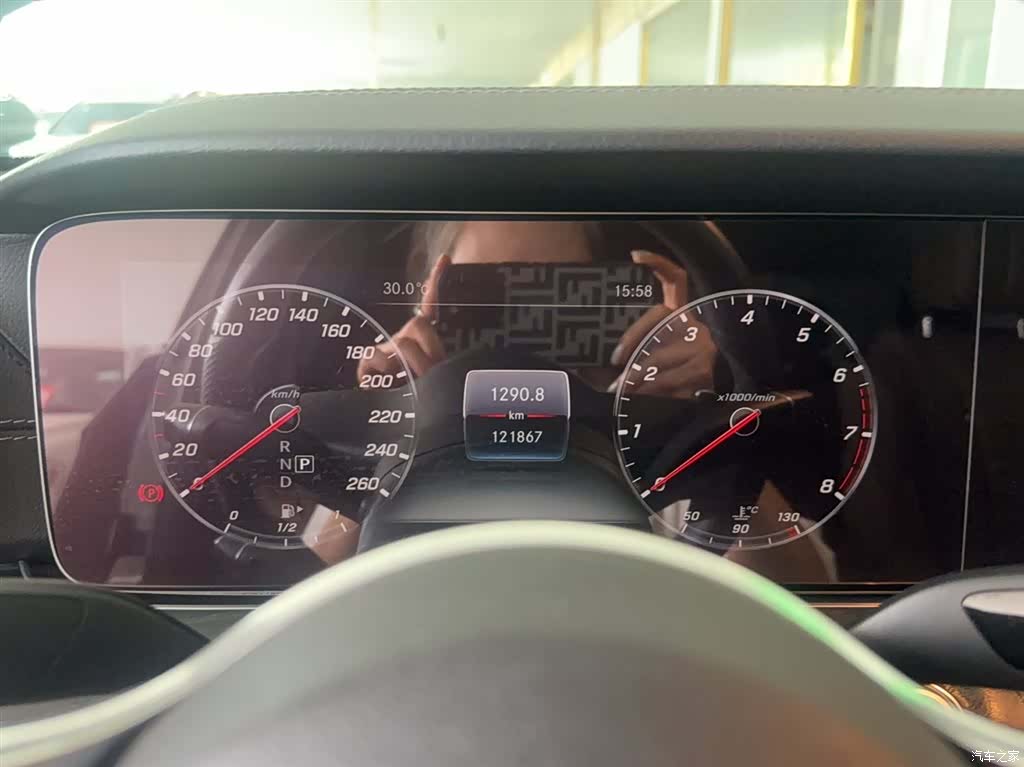 Mercedes-Benz E-Class, 2018 6