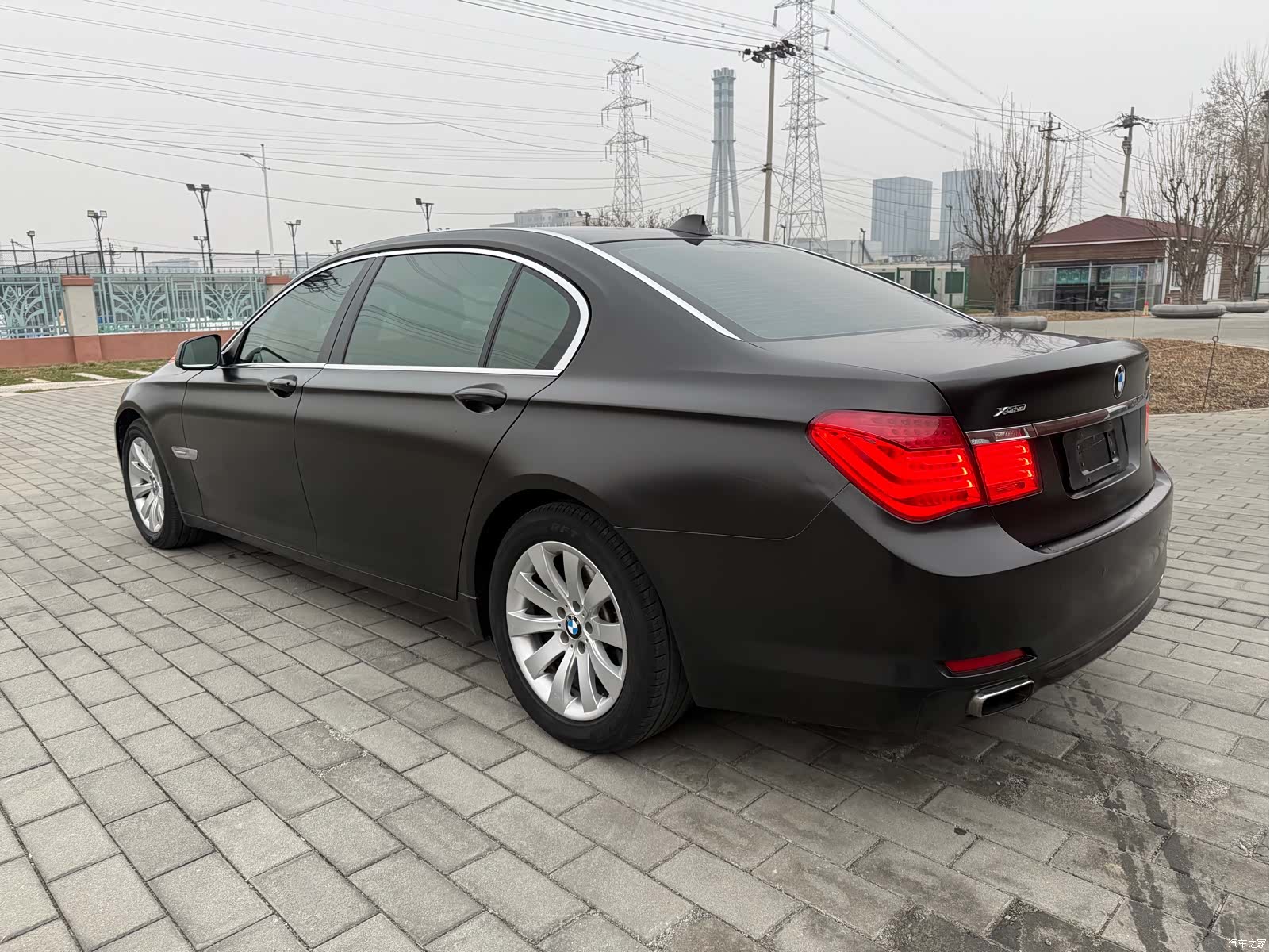 BMW 7 Series, 2011 6