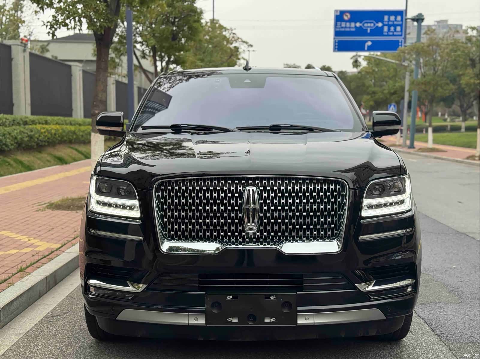 Lincoln Navigator, 2019 2