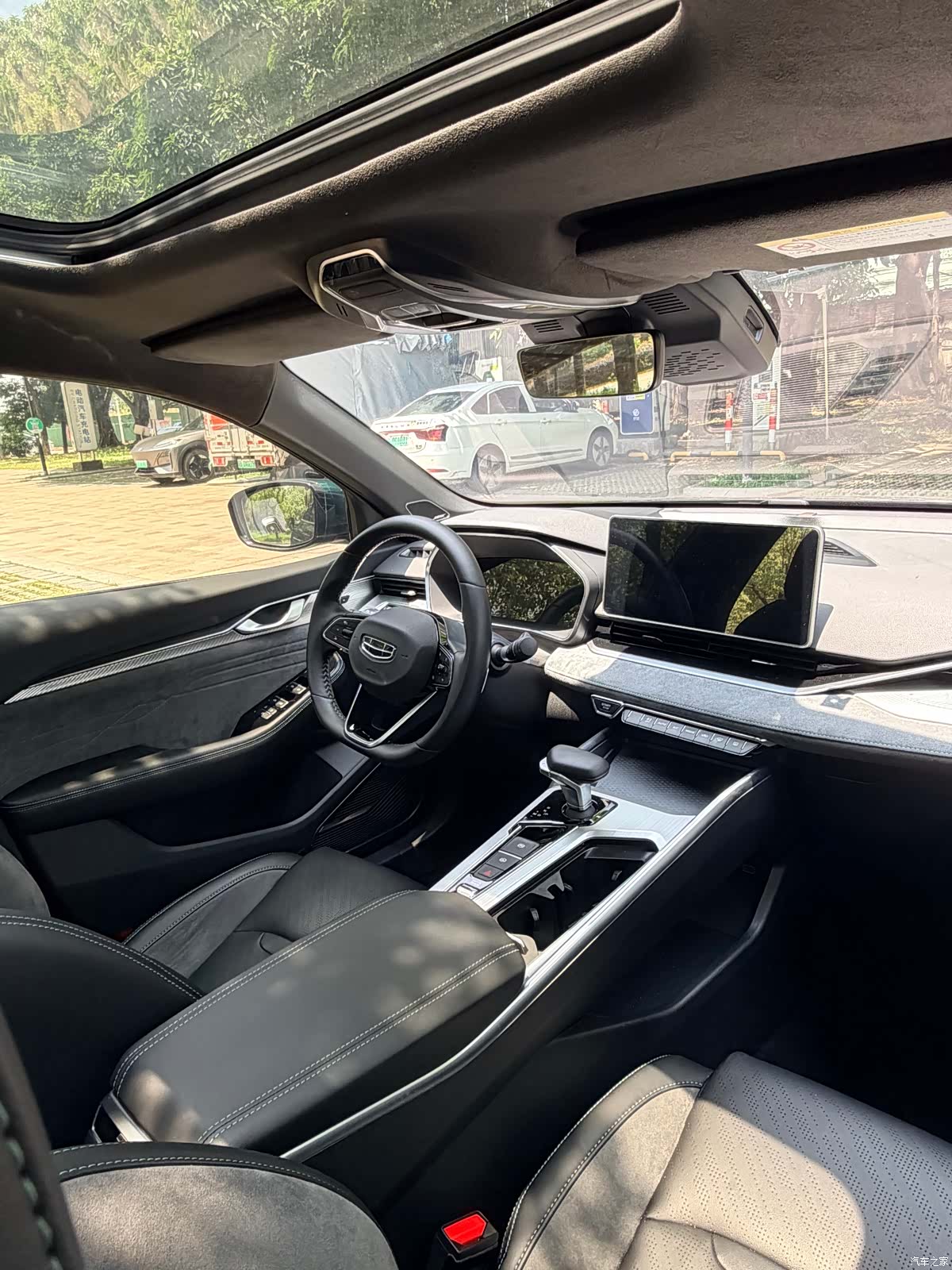 Geely Preface, 2023 10