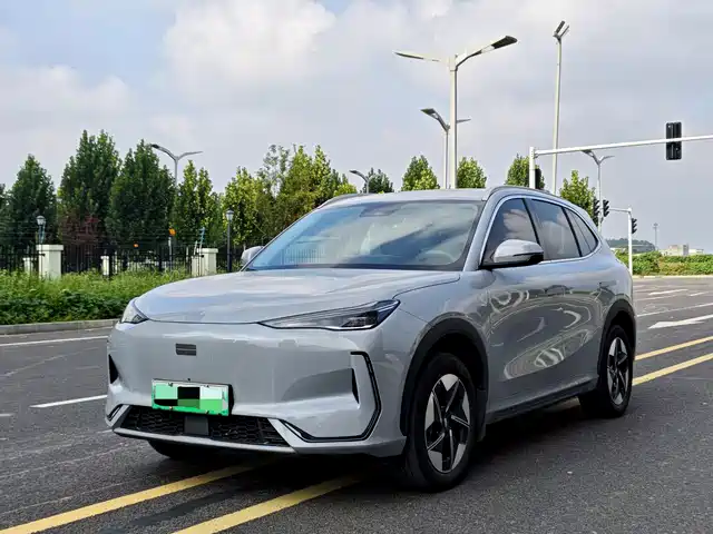 Geely Galaxy E5 2026 — купить из Китая под заказ