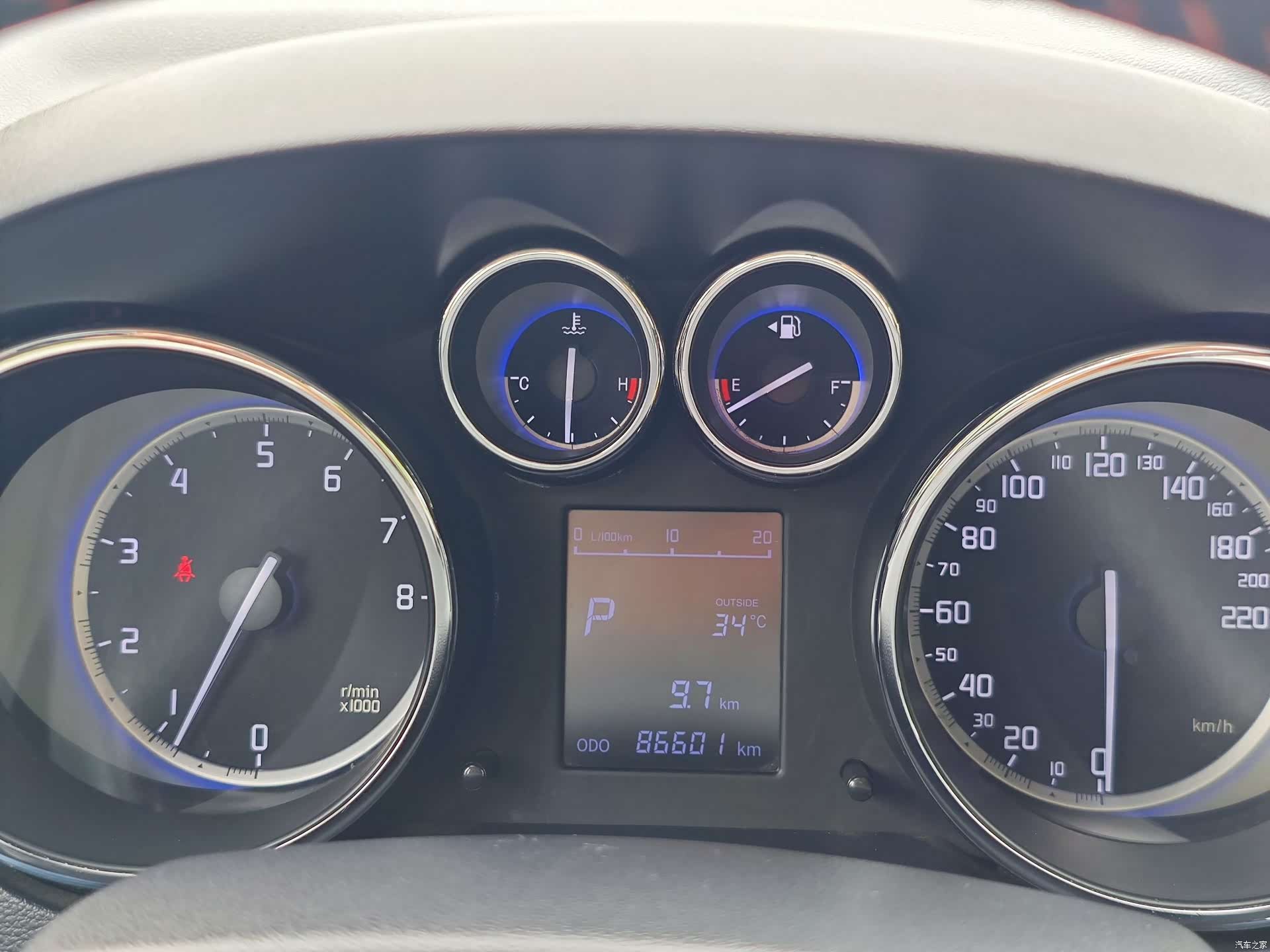 Changan CS35, 2017 24