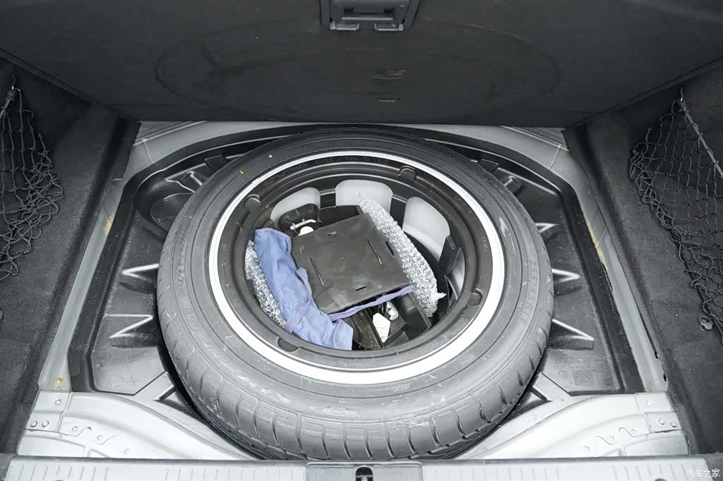 Mercedes-Benz S-Class, 2011 26