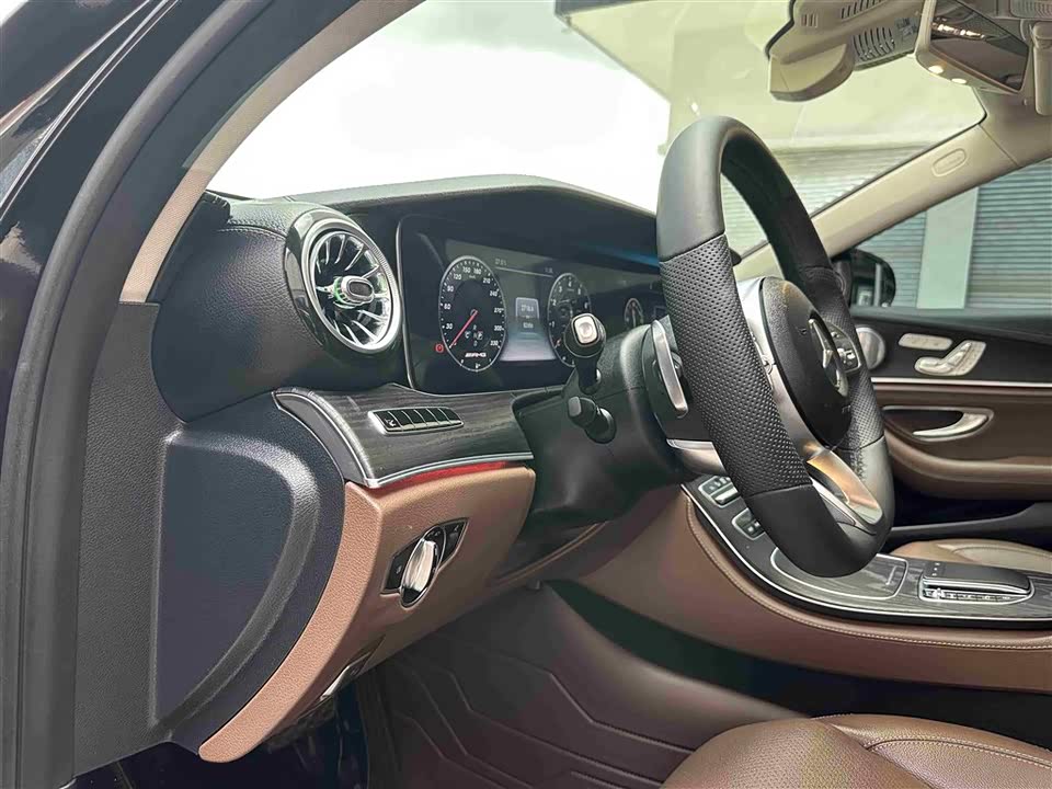 Mercedes-Benz E-class Mercedes-Benz E-class