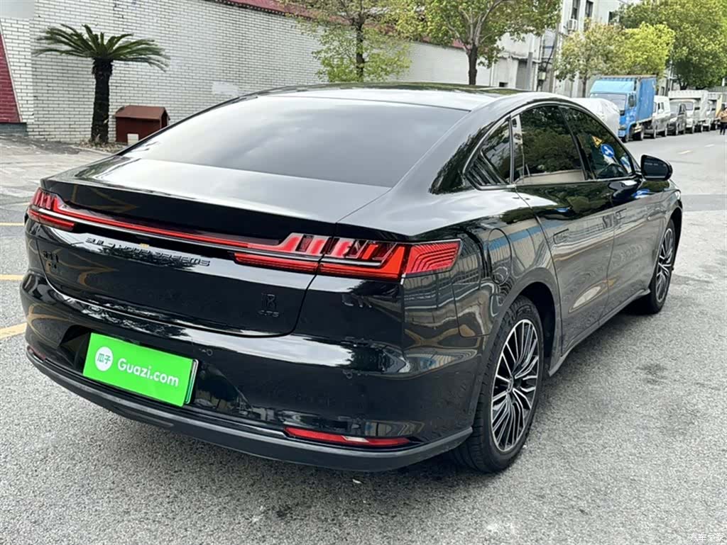 BYD Han, 2022 14